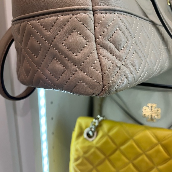 Tory Burch Nude Quilted Tote - Picture 11 of 15